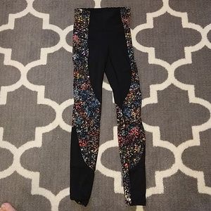 Lululemon Wake and Train Tights, Flowerecent